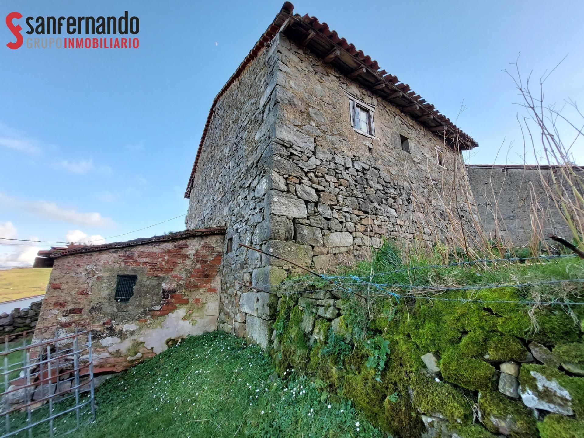 Exterior view of House or chalet for sale in Arenas de Iguña  with Private garden and Balcony