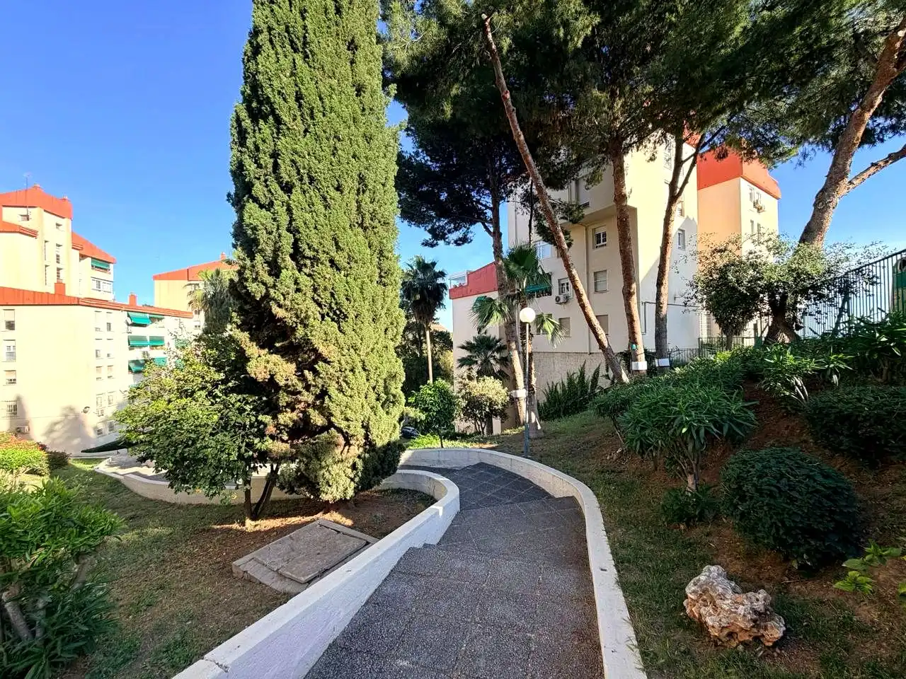 Außenansicht von Dachboden zum Verkauf in Málaga mit Terrasse und Gemeinschaftspool