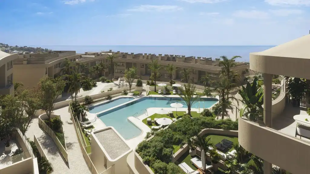Piscina de Apartament en venda en Fuengirola amb Aire condicionat, Terrassa i Piscina