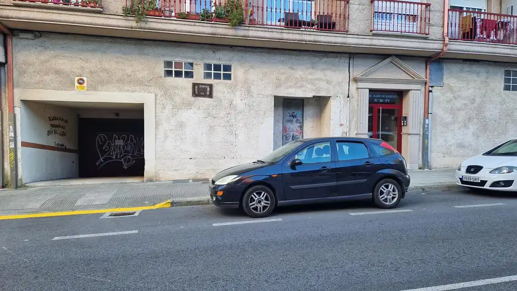 Gewerbefläche zum Verkauf in Avenida de Barraña 31, imagen 5