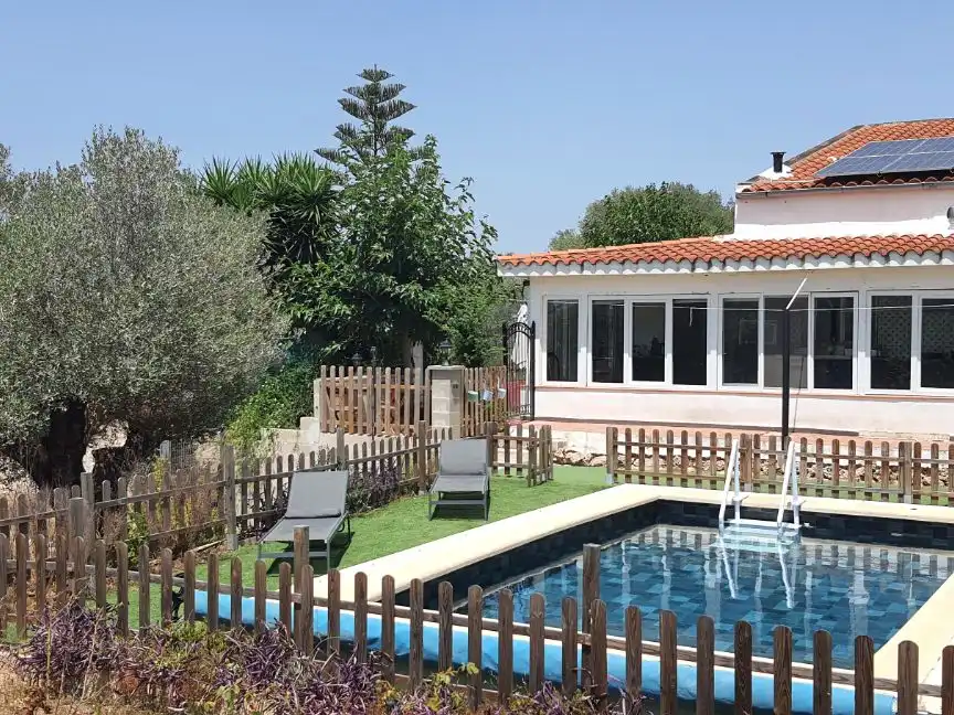 Villa con giardino in vendita a Carrer Nou 10