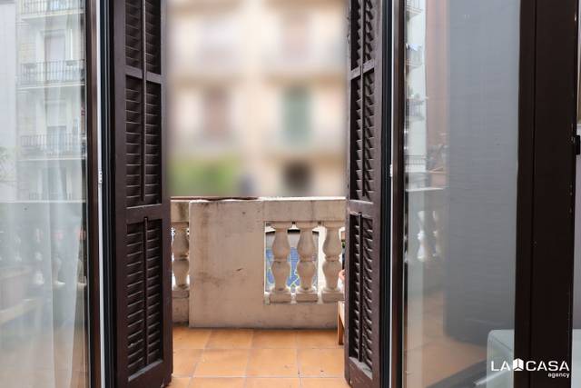 Piso en Venta en El Poble Sec - Parc de Montjuïc