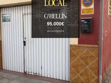 Locale commerciale in vendita a Calle HELLIN