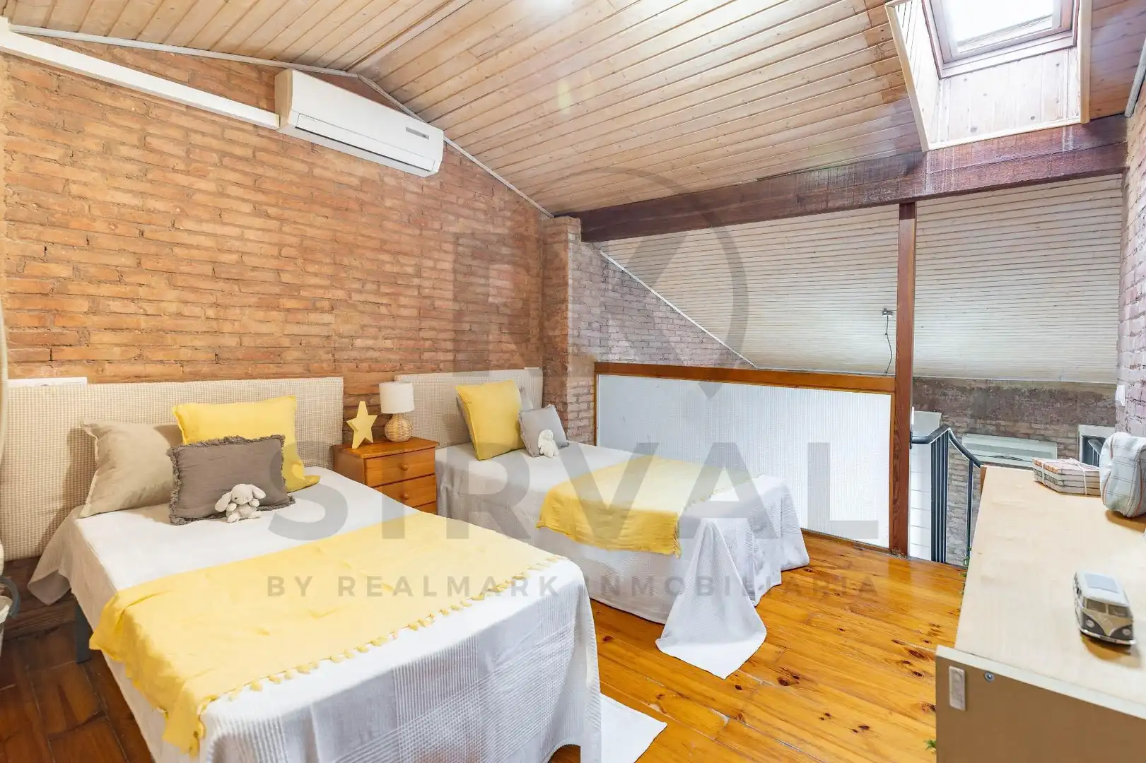 Bedroom of Duplexes for sale in L'Olivereta