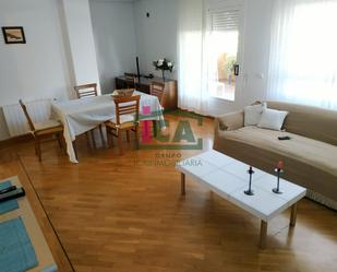 Living room of Flat to rent in Cáceres Capital  with Air Conditioner, Terrace and Swimming Pool