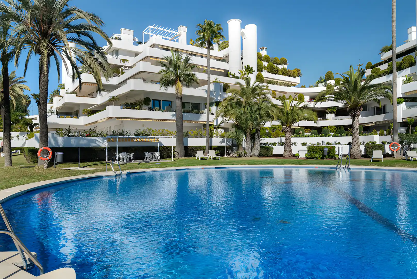 Apartamento con piscina en venta en Milla de Oro, imagen 16