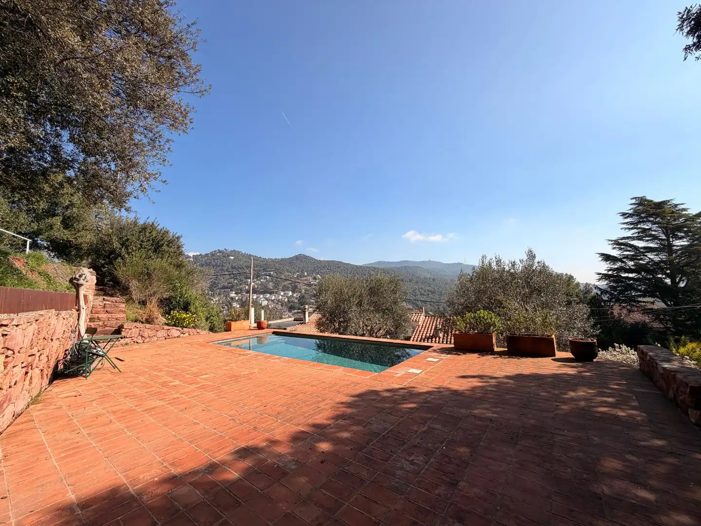 Swimming pool of Houses for sale in Castellar del Vallès  with Air Conditioner, Heating and Private garden