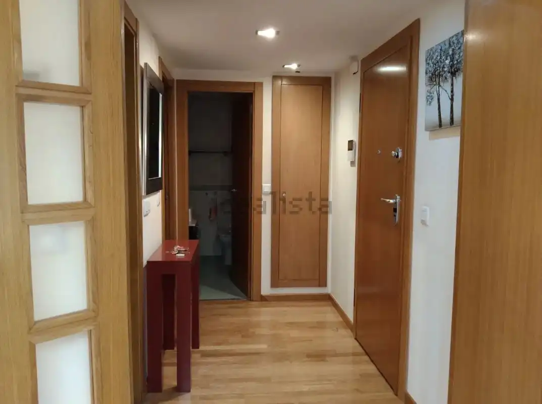 Wohnung zur Miete in Valencia mit Klimaanlage, Möbliert und Ofen