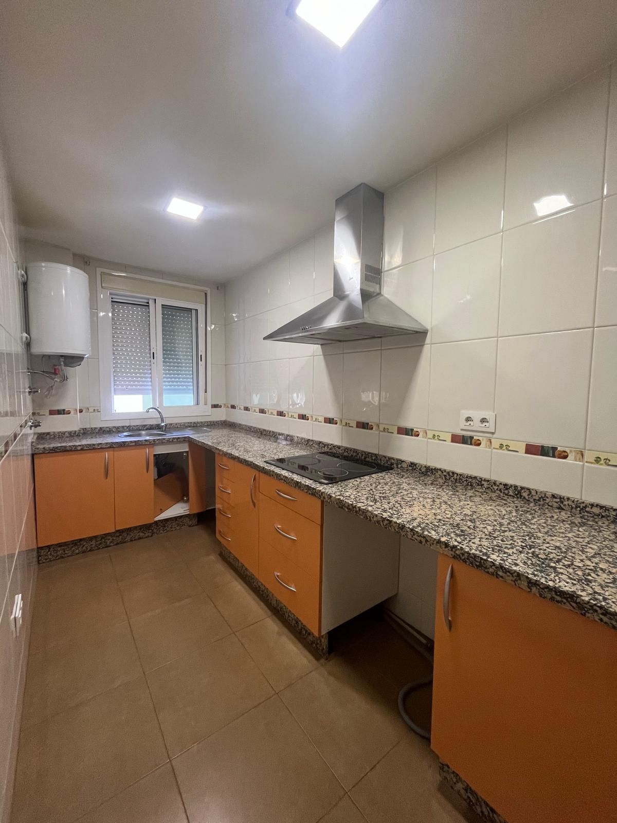 Kitchen of Flat for sale in Coria del Río  with Air Conditioner