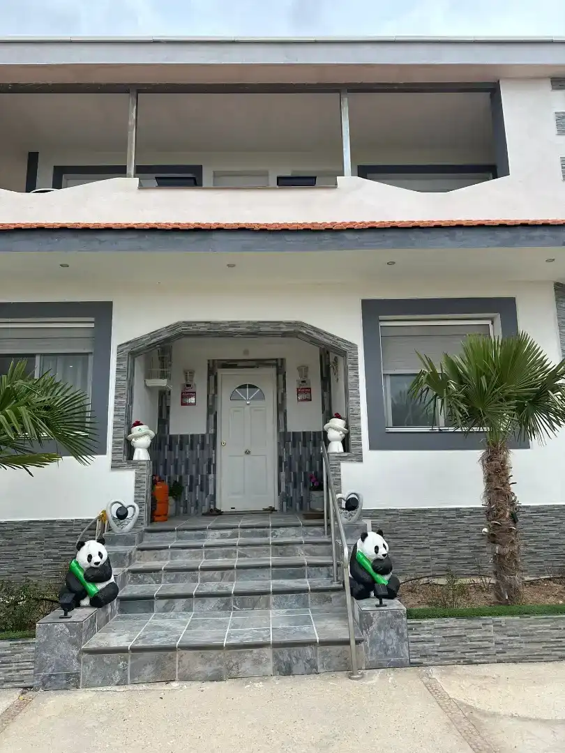 Vista exterior de Casa o xalet en venda en Mejorada del Campo amb Piscina i Balcó
