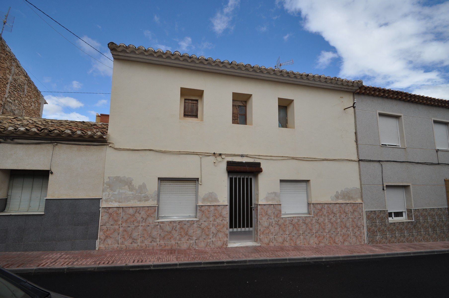 Vista exterior de Finca rústica en venda en Salinas amb Traster i Internet