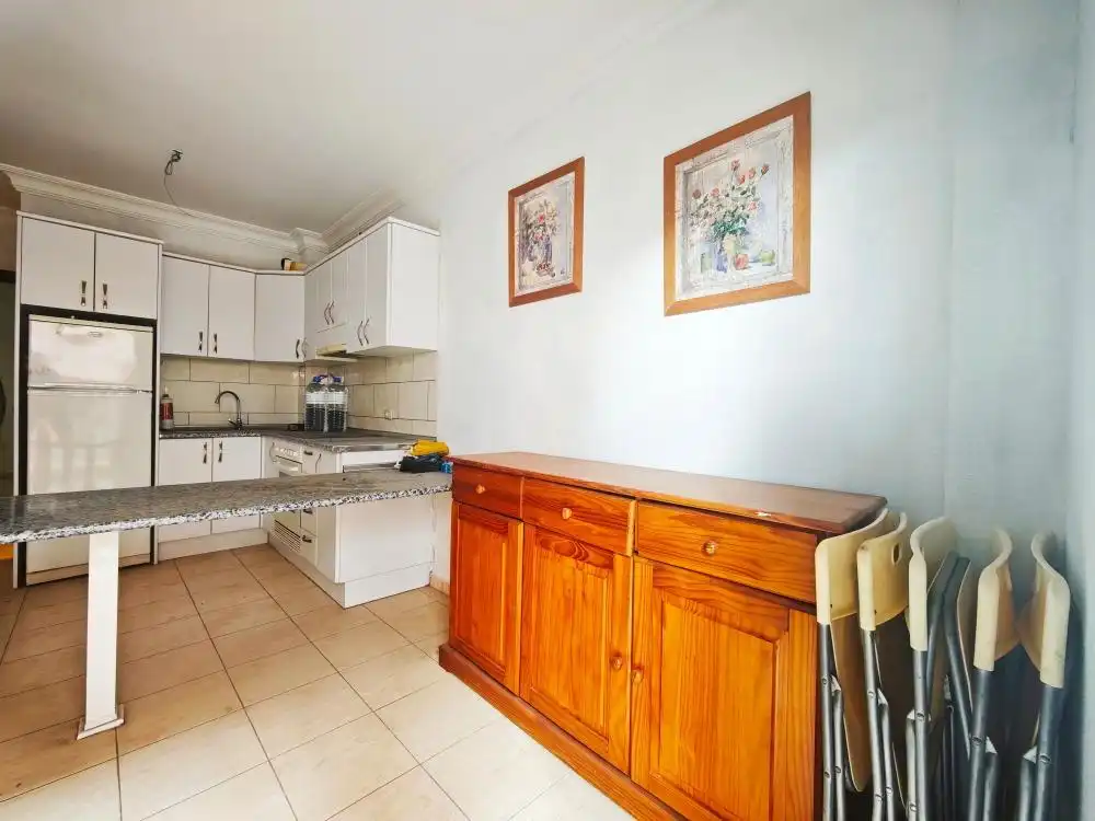 Cuina de Apartament en venda en Arona amb Balcó