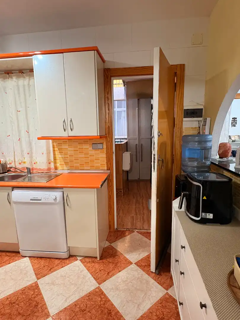 Cuina de Pis en venda en Cartagena amb Aire condicionat, Terrassa i Traster