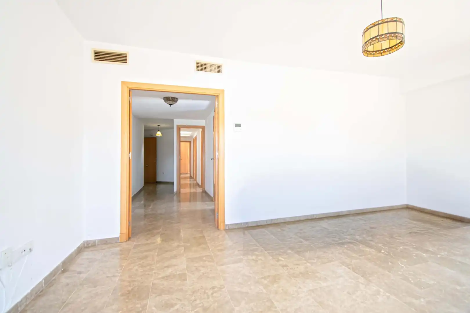 Flat for sale in Camas  with Air Conditioner, Heating and Terrace