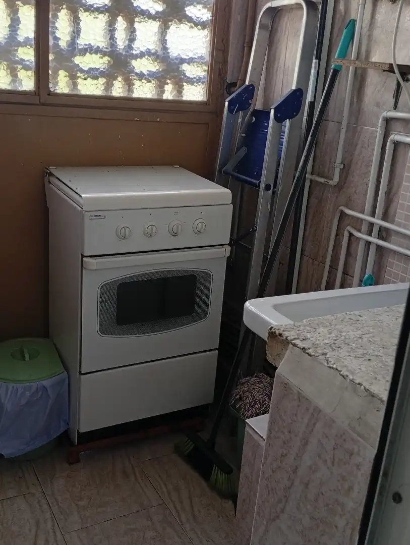 Küche von Wohnung zum Verkauf in Ciudad Real mit Klimaanlage, Terrasse und Möbliert