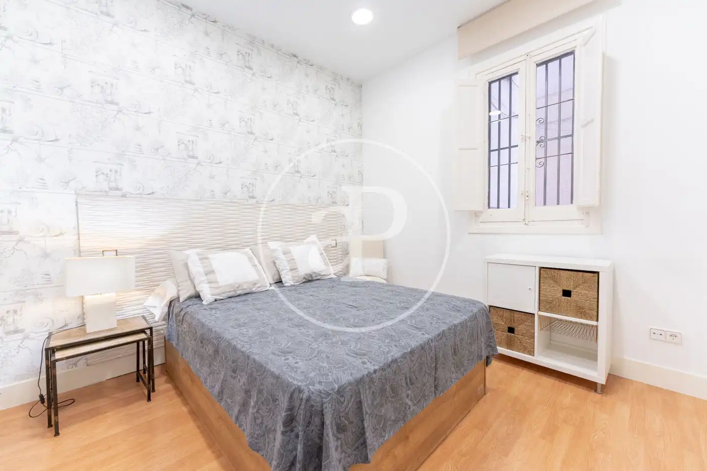 Bedroom of Flat for rent in Madrid  with Air Conditioner, Heating and Private garden