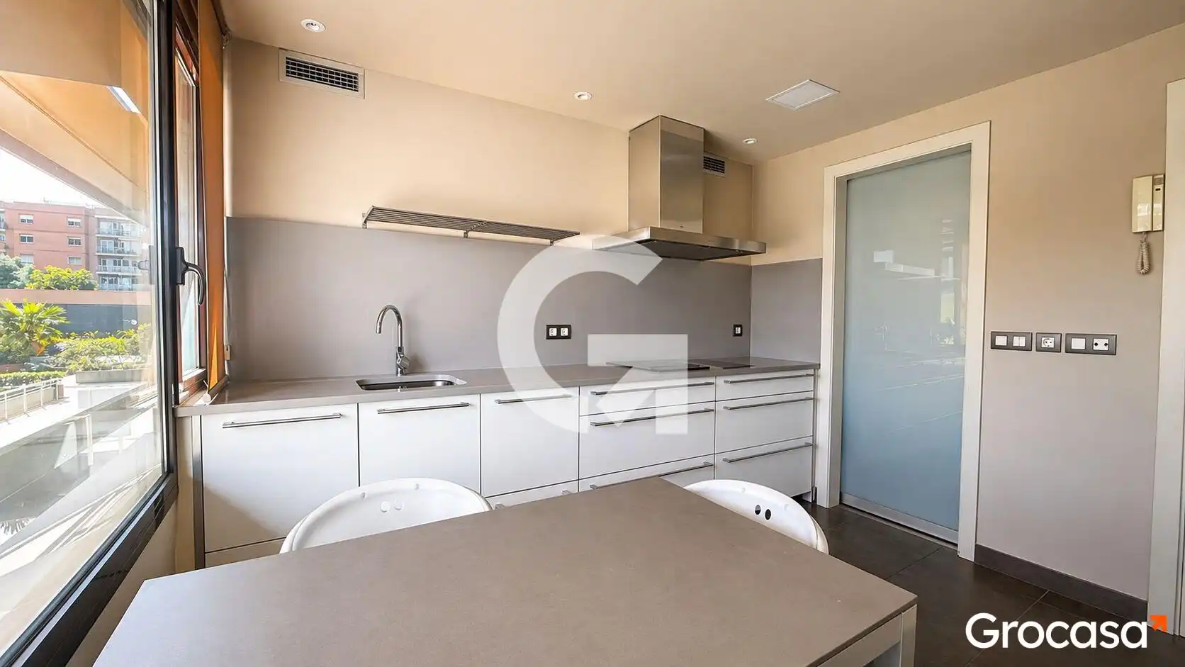 Cocina de Piso en venta en Barcelona con Aire acondicionado, Calefacción y Amueblado