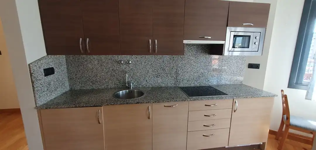 Flat for sale in Lutxana - Llano
