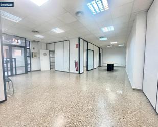 Premises for sale in  Valencia Capital  with Air Conditioner