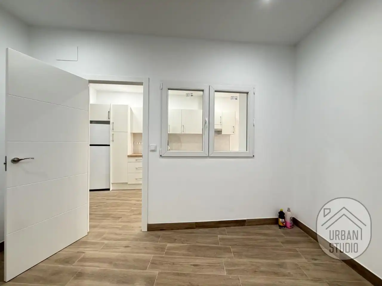 Ground floor for sale in Torrevieja  with Air Conditioner, Terrace and Community pool