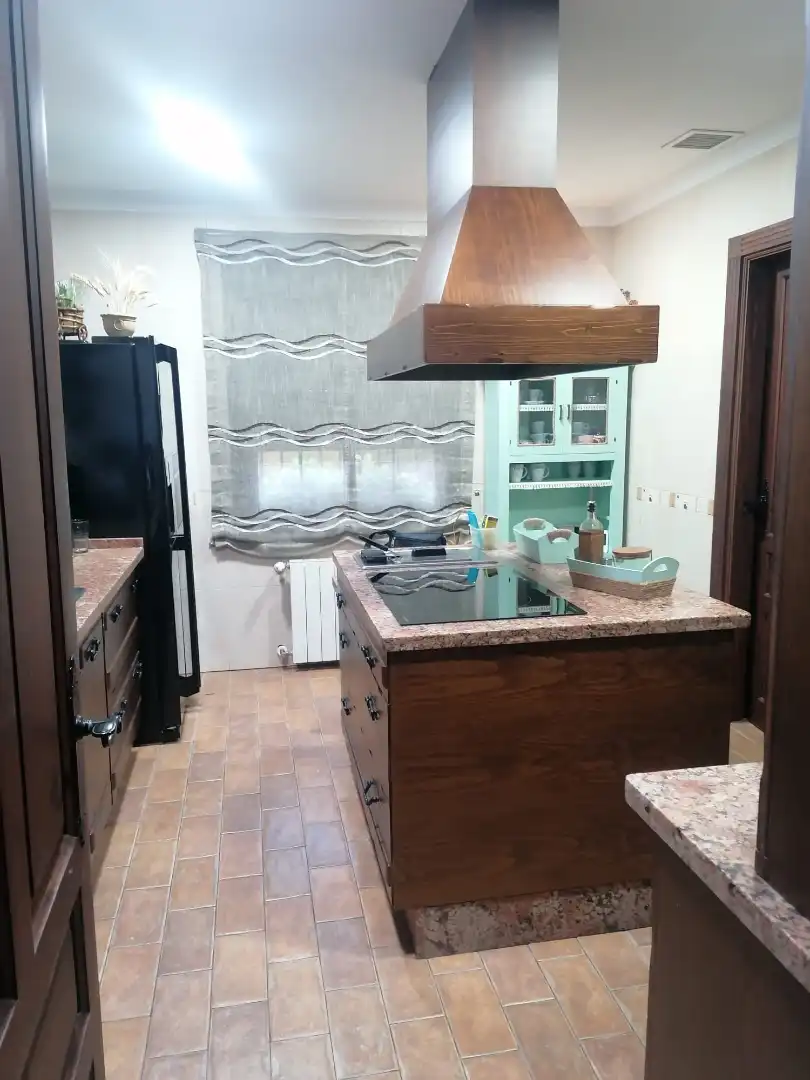 Chalet con piscina en venta en La Carlota, imagen 19