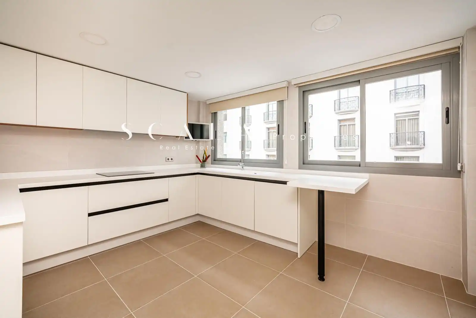 Küche von Maisonette zur Miete in Madrid mit Klimaanlage, Heizung und Terrasse
