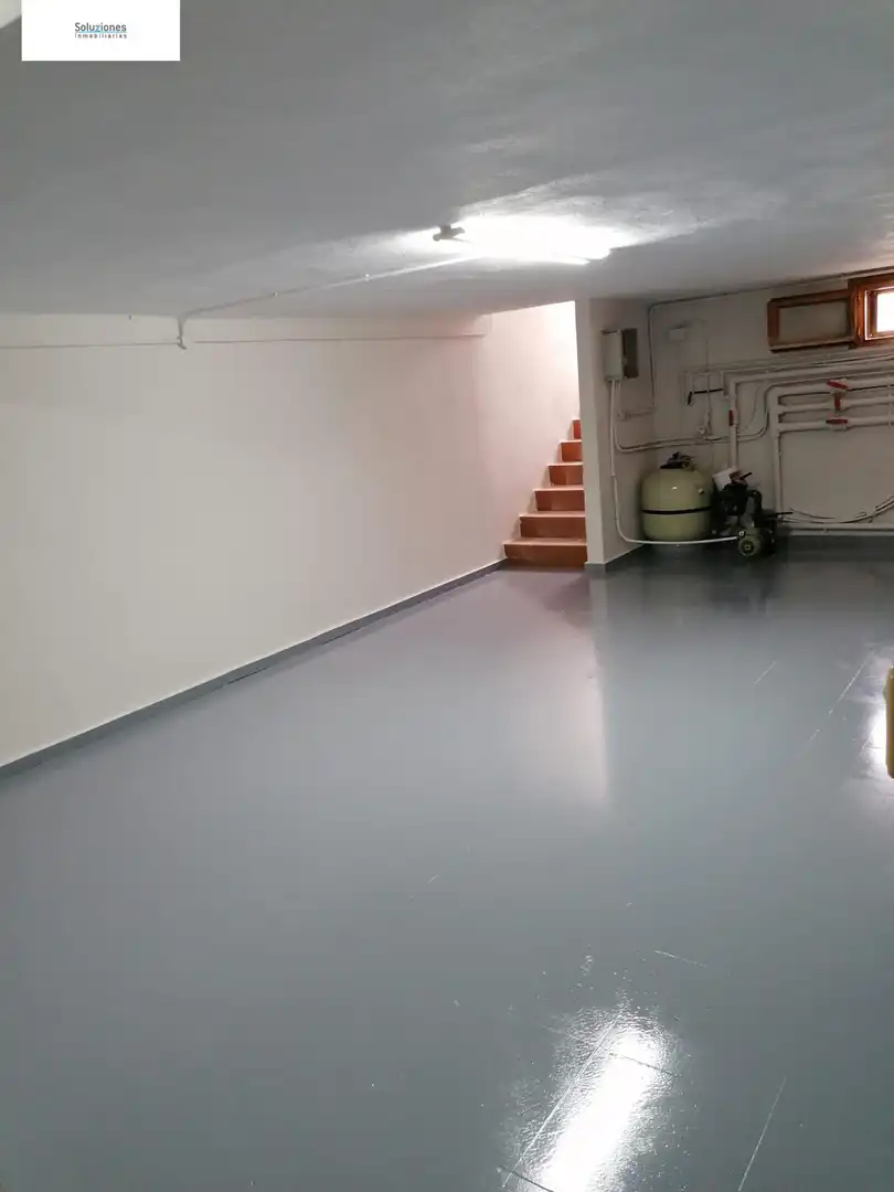 Casa adosada en venta en Albacete con Aire acondicionado, Calefacción y Jardín privado