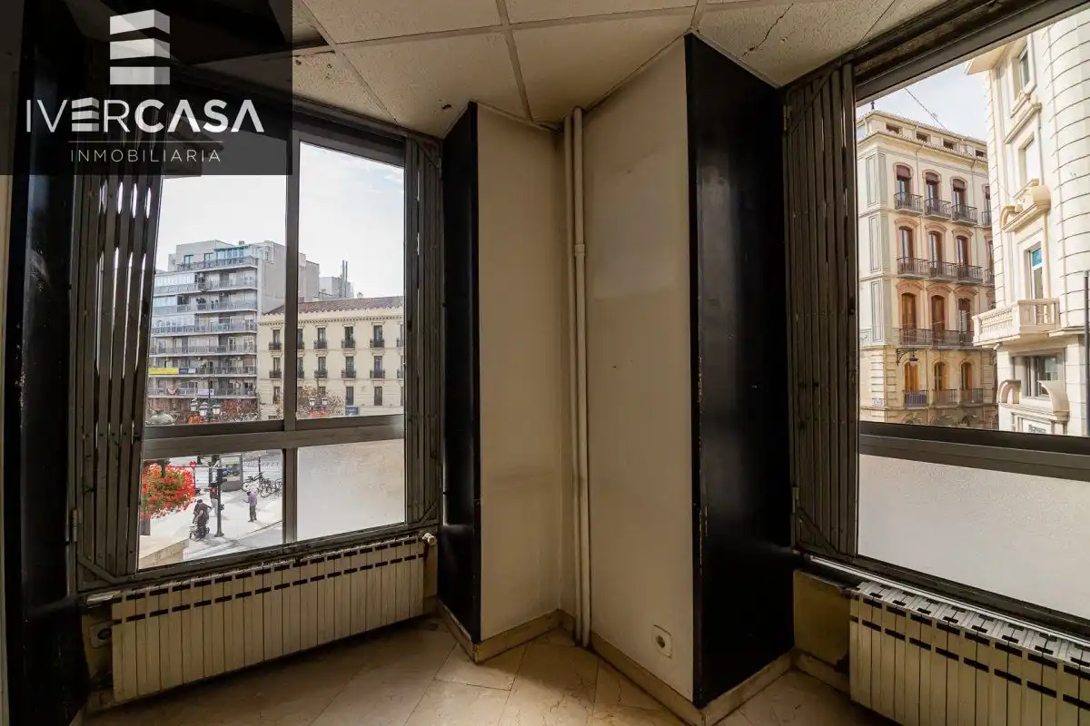 Habitación de Oficina de alquiler en Granada con Calefacción
