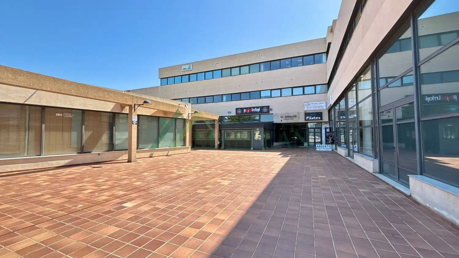 Vista exterior de Oficina de alquiler en Las Rozas de Madrid con Calefacción