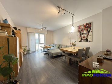 Piso con ascensor en venta en Cuatro Caminos - Plaza de la Cubela