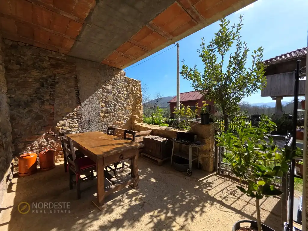 Terrasse von Country house zum Verkauf in Llanera