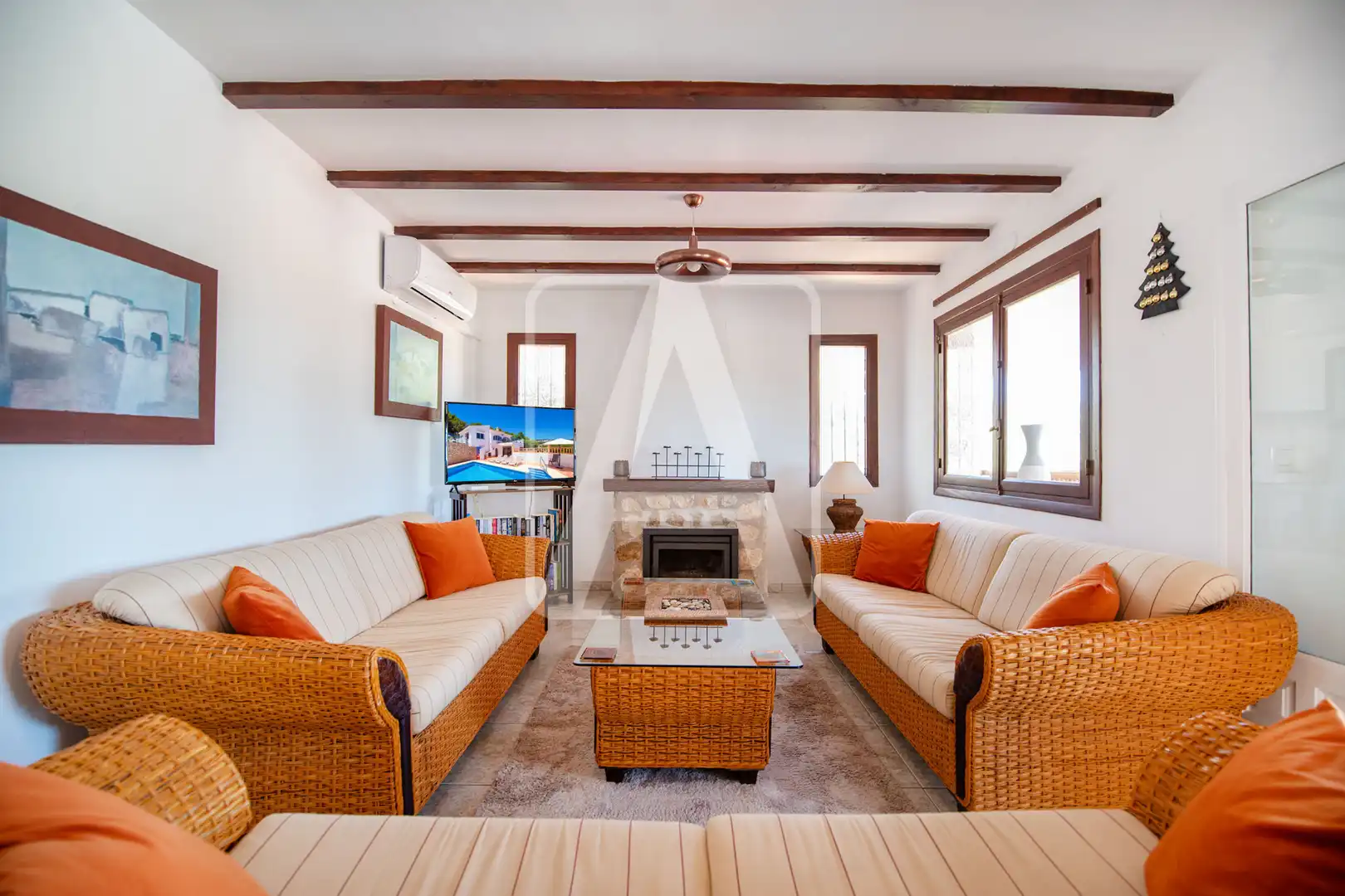 Sala d'estar de Casa o xalet en venda en Benissa amb Aire condicionat, Jardí privat i Terrassa
