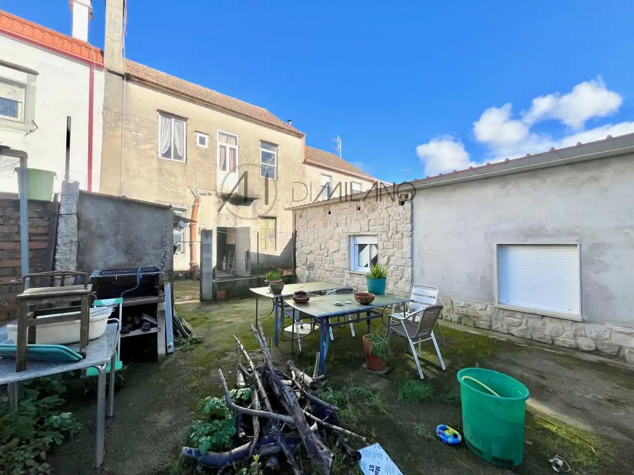 Vista exterior de Casa o chalet en venta en Vigo  con Jardín privado, Trastero y Balcón