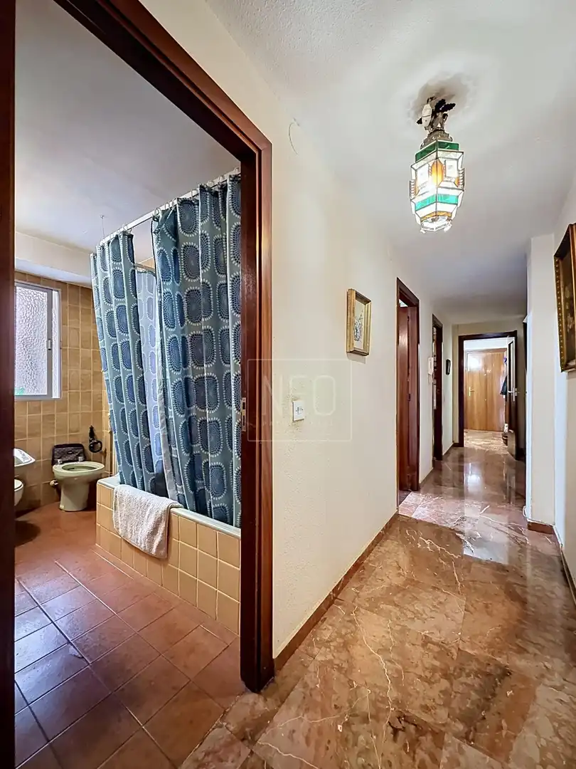 Bedroom of Flat for sale in Granada  with Heating, Storage room and Balcony