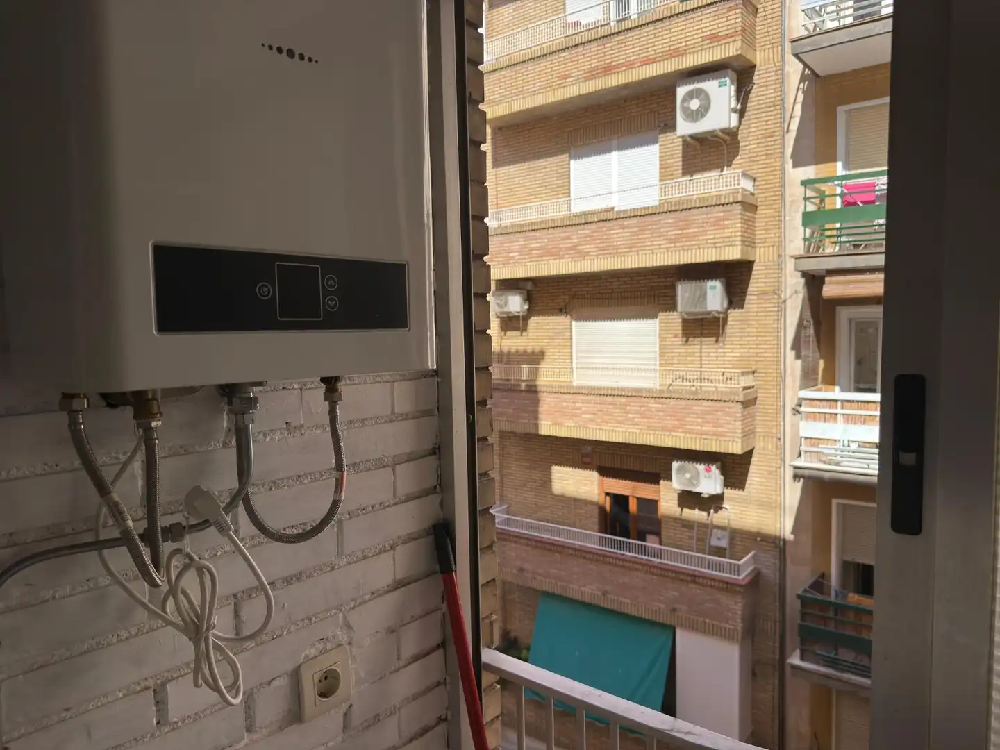 Piso con terraza en venta en Camino DE RONDA, imagen 8