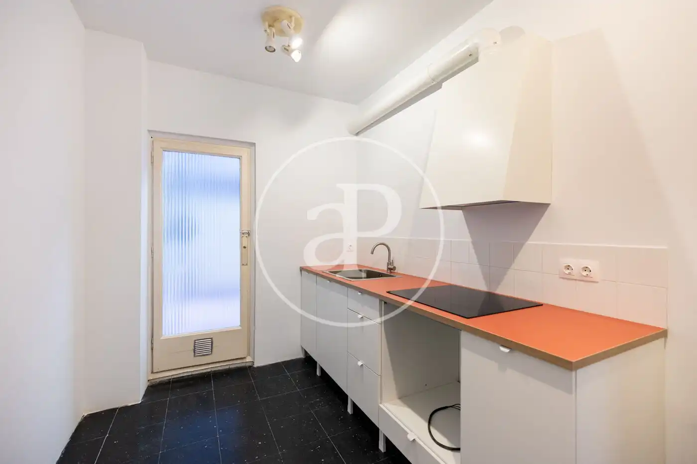 Cocina de Piso en venta en Barcelona con Aire acondicionado, Calefacción y Balcón