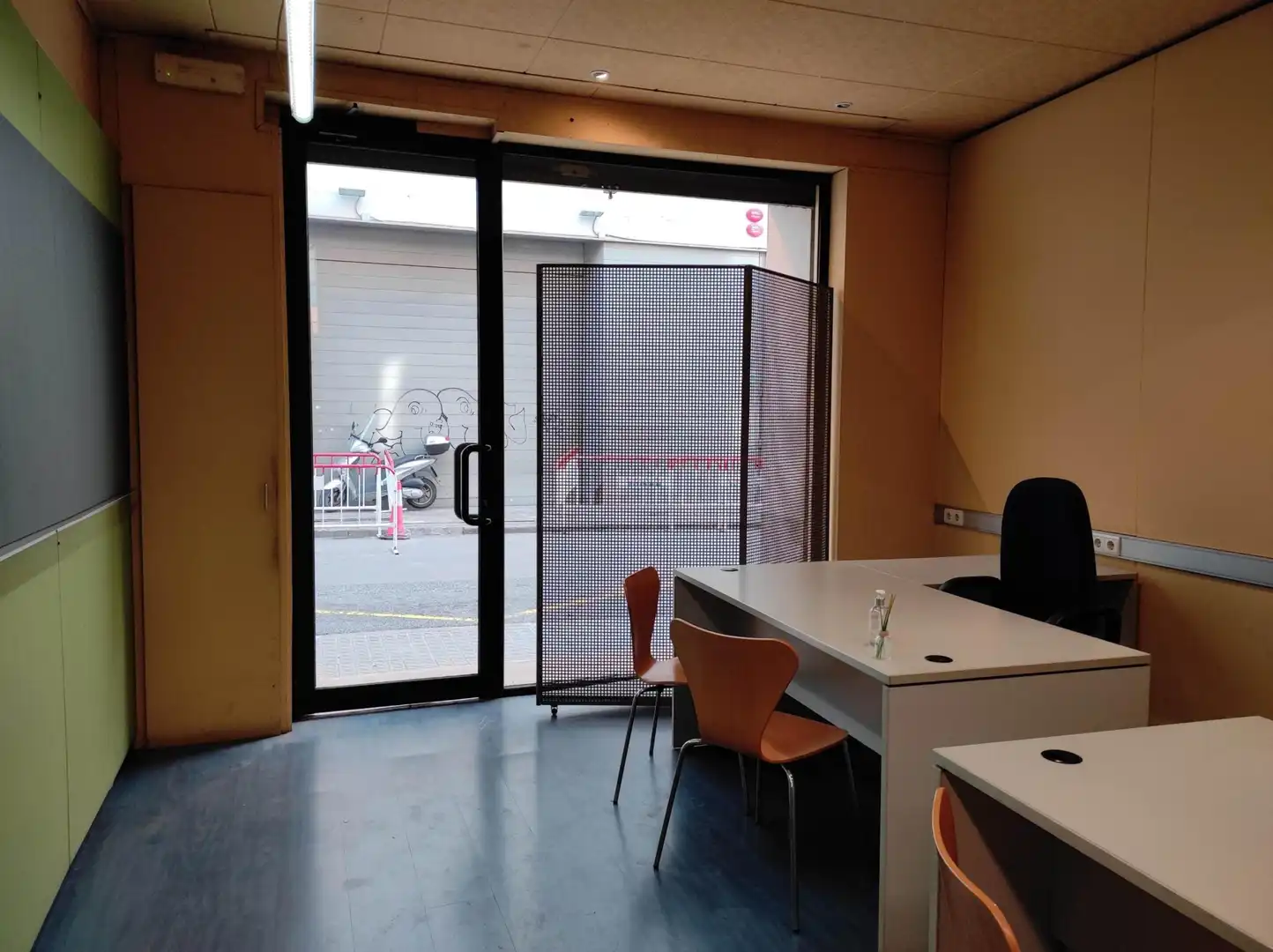 Business premises to rent in Carrer de Carrió 16, imagen 4