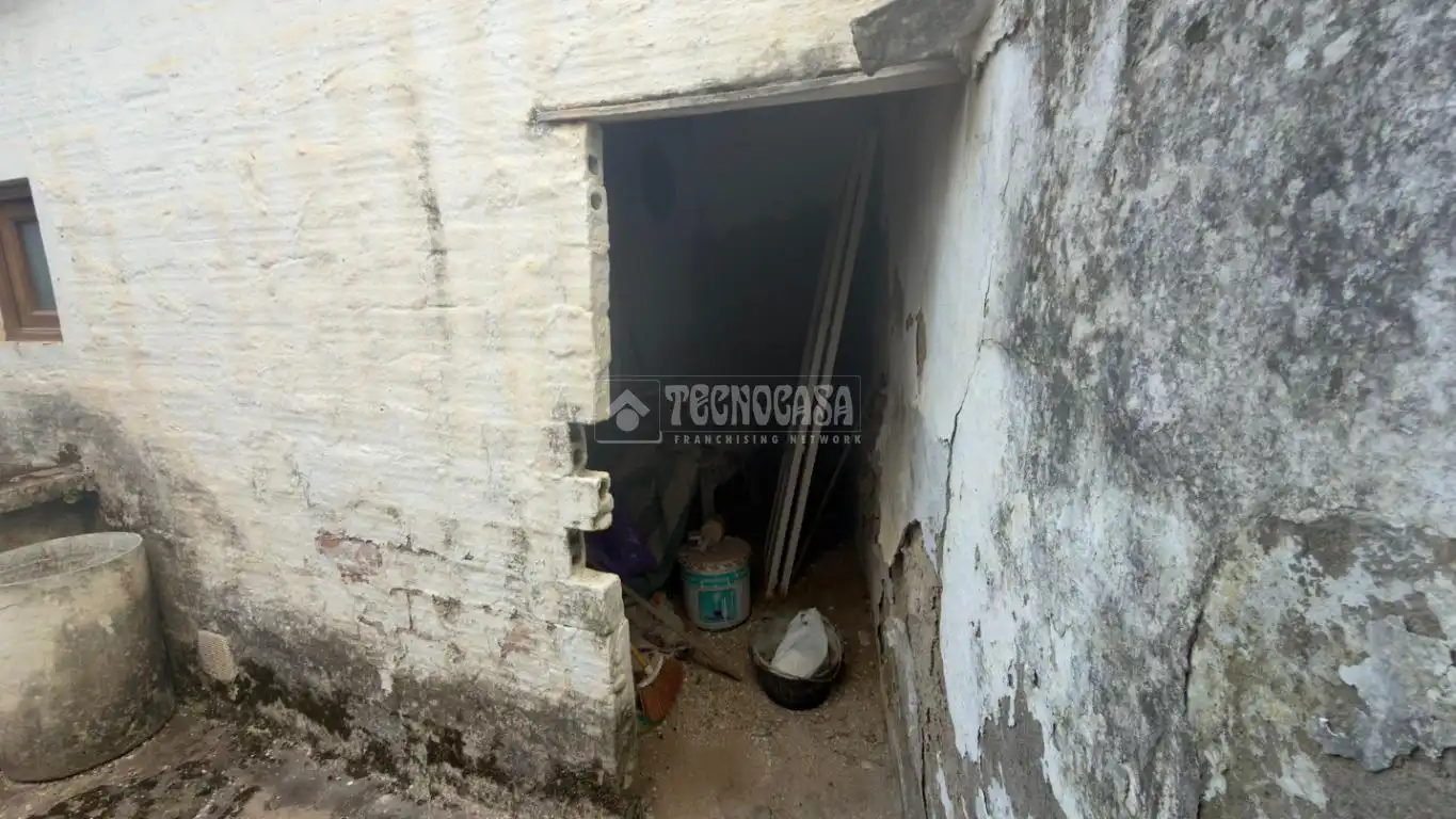 Casa o chalet en venta en La Lantejuela  con Balcón