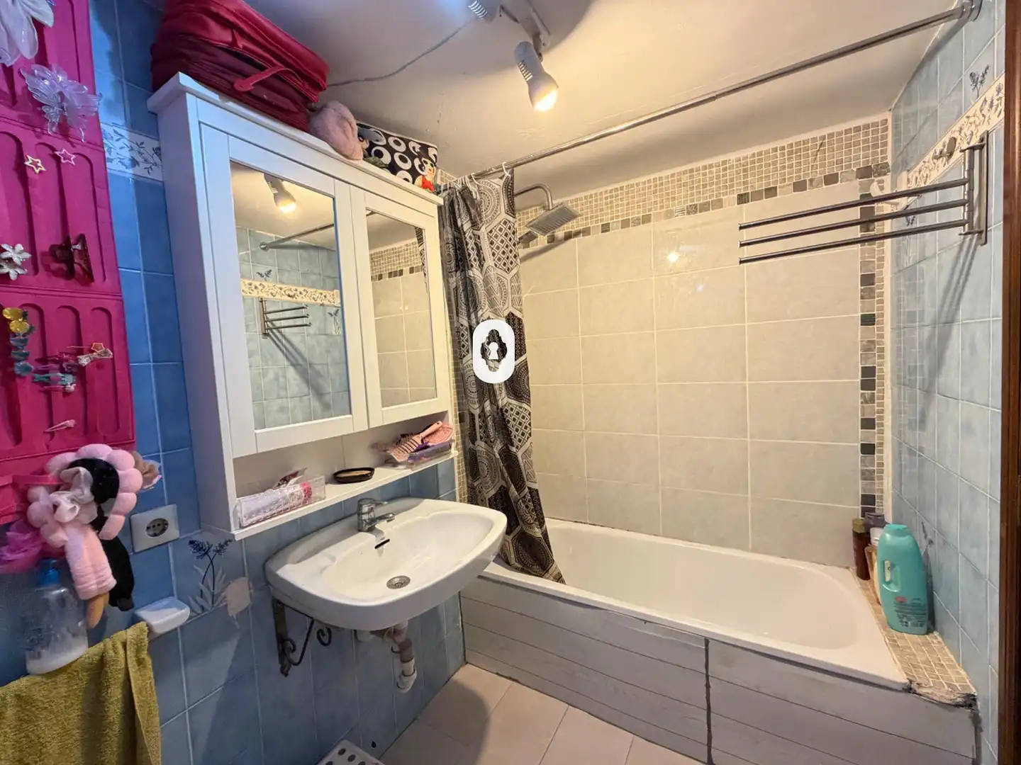 Bathroom of Flat for sale in Inca  with Air Conditioner, Terrace and Storage room