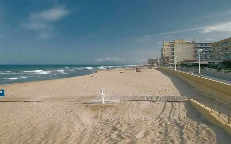 Vista exterior de Apartamento en venta en Bellreguard con Aire acondicionado, Jardín privado y Terraza