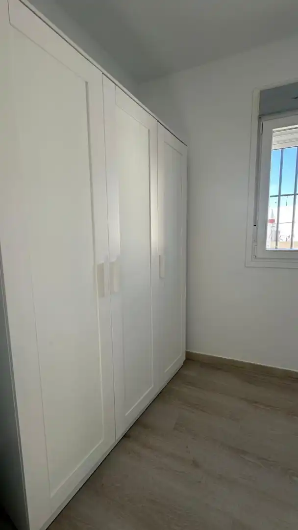Habitación de Piso de alquiler en Valencina de la Concepción con Aire acondicionado, Calefacción y Terraza