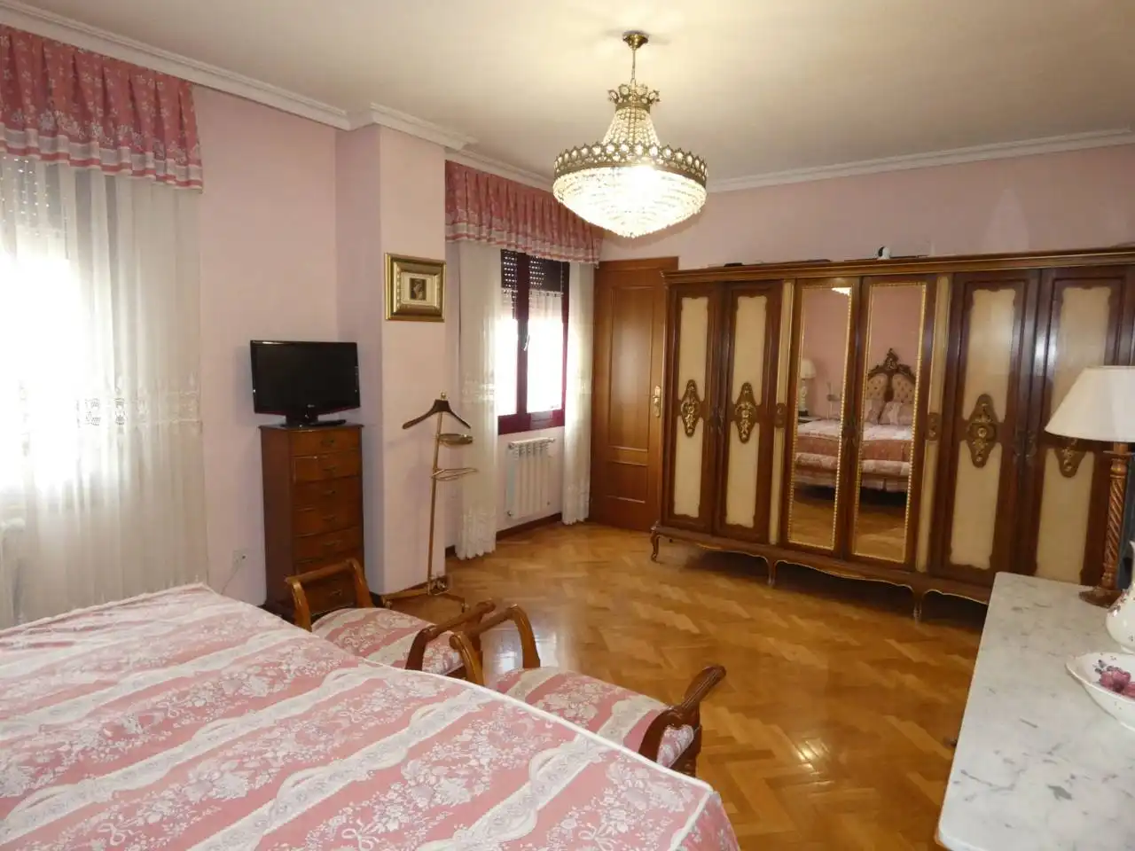 Habitación de Dúplex en venta en Toledo con Aire acondicionado, Calefacción y Terraza