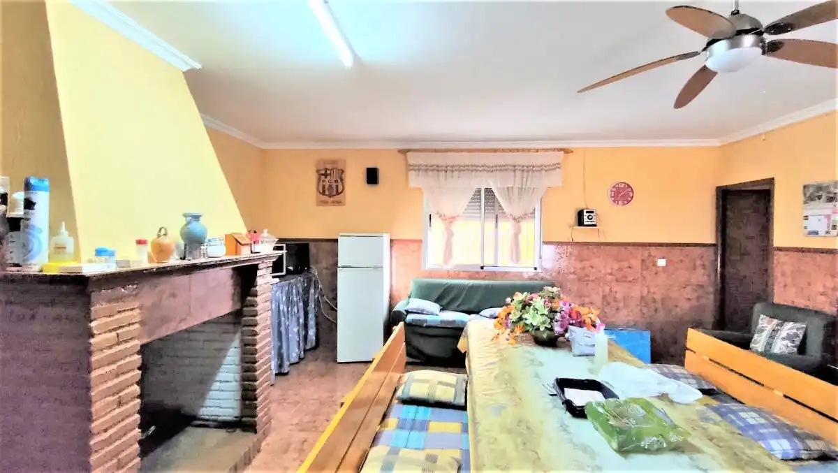 Casa rústica en venda a San Carlos del Valle (Carril de las Chozas) km 3