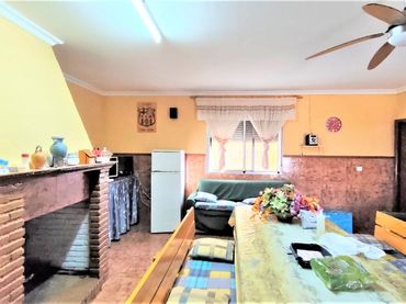 Casa rústica en venda a San Carlos del Valle (Carril de las Chozas) km 3
