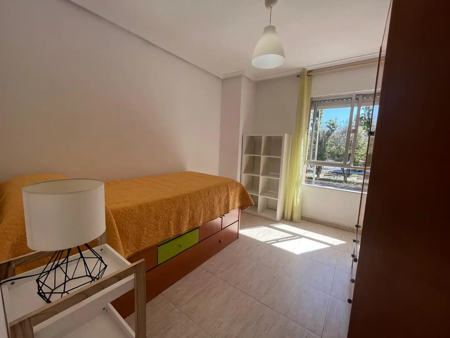 Bedroom of Flat for rent in Cartagena  with Air Conditioner, Furnished and Balcony