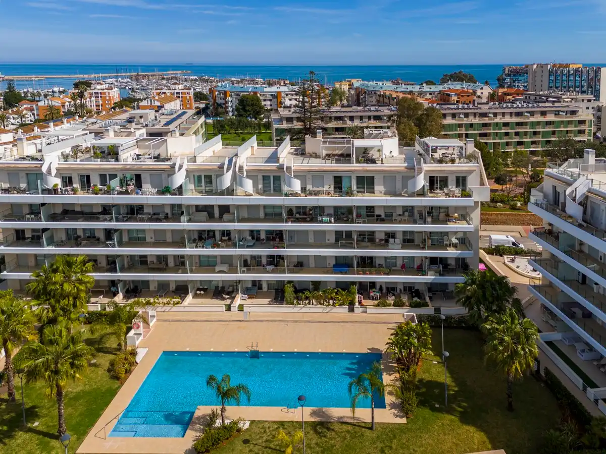 Außenansicht von Dachboden zum Verkauf in Dénia mit Klimaanlage, Heizung und Terrasse