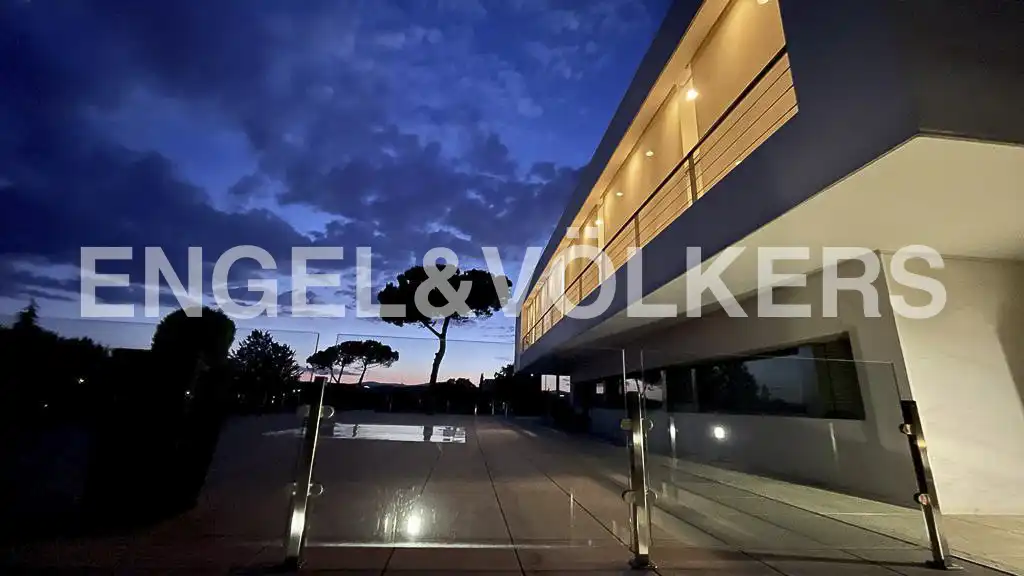 Vista exterior de Casa o chalet en venta en Rozas Centro