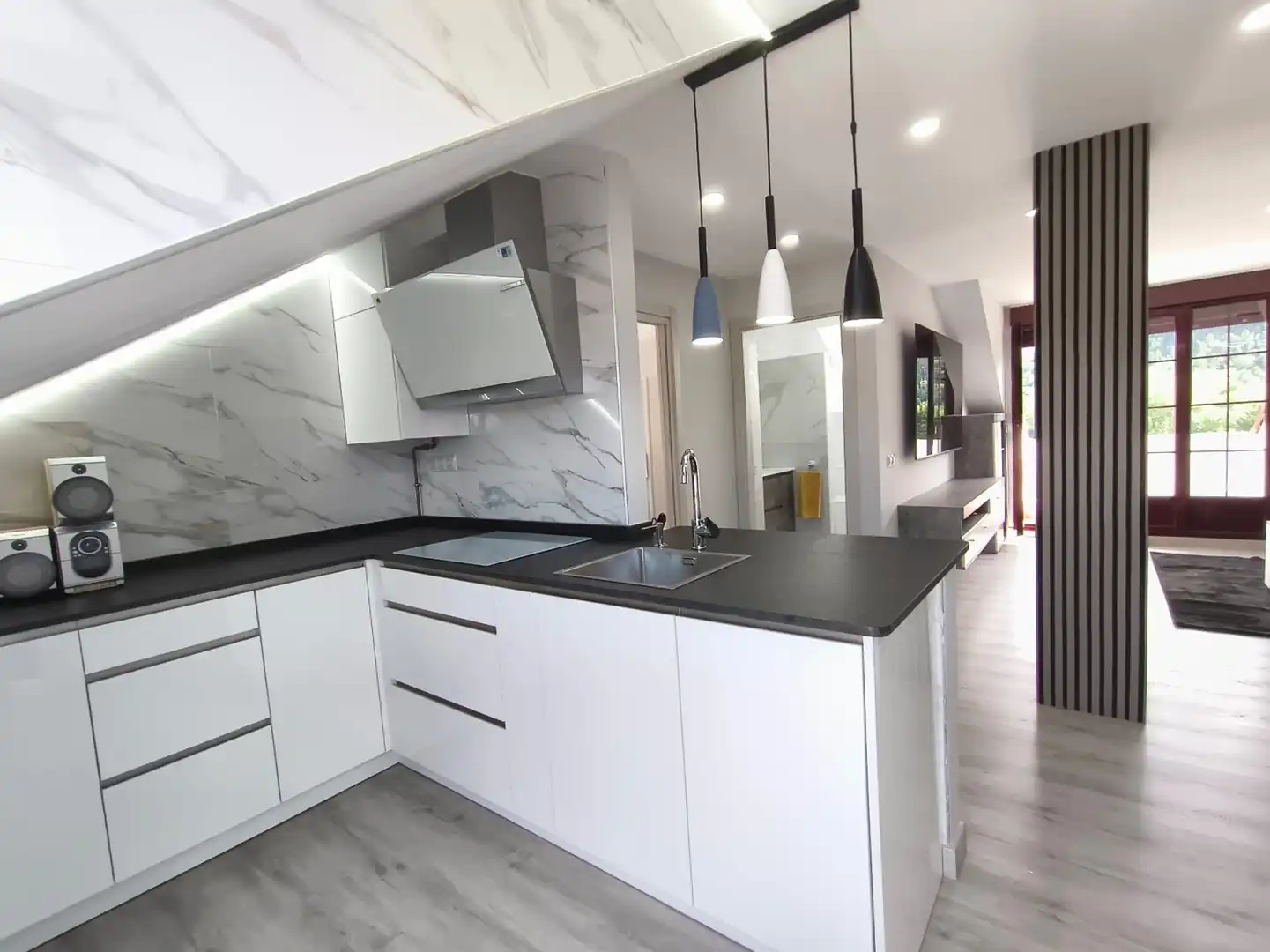Kitchen of Attic for rent in Entrambasaguas  with Heating, Terrace and Furnished