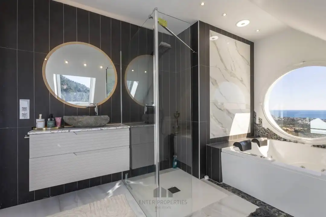 Bathroom of Flat for rent in Calpe / Calp  with Air Conditioner, Heating and Terrace