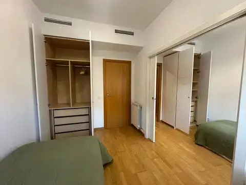 Dachboden zur Miete in Carrer de Jaume de Montcorb, Turó de Can Mates